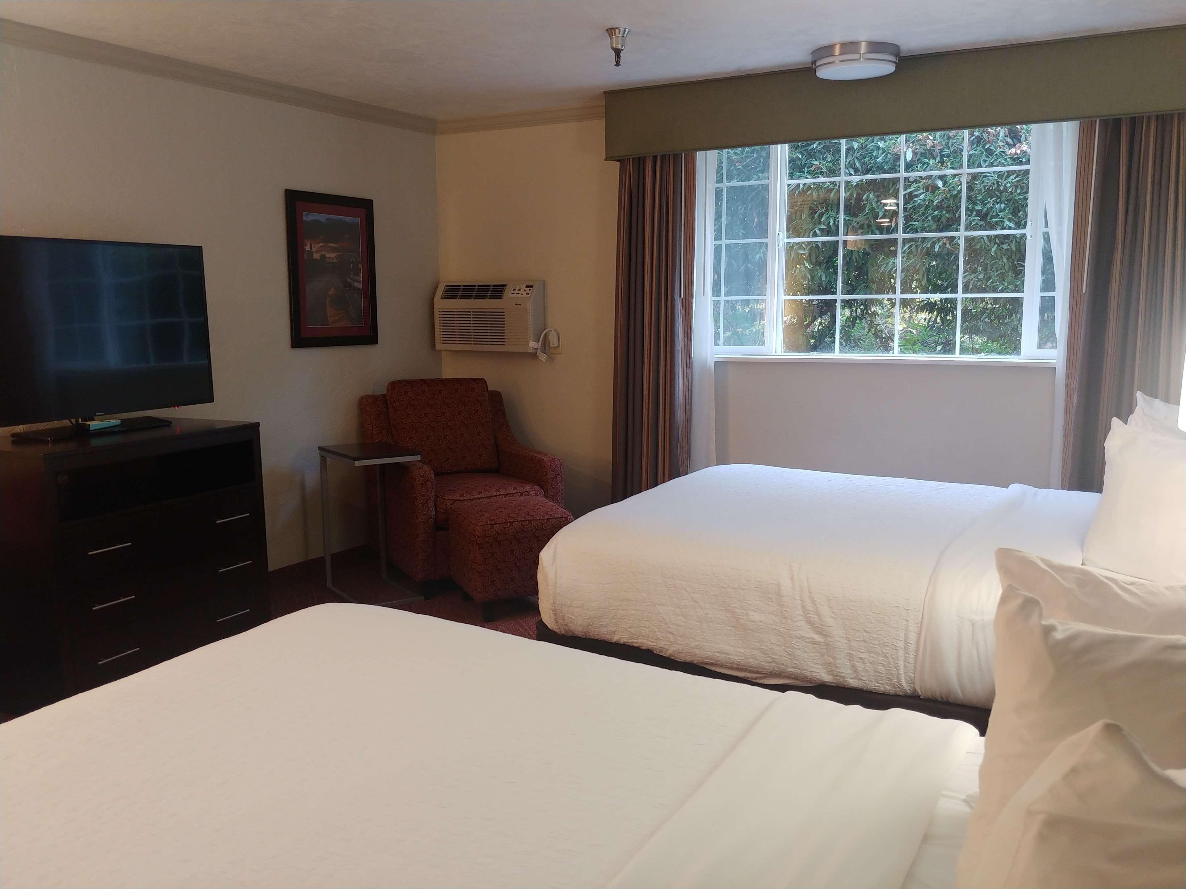 Best Western Plus Parkway Inn ويلسونفيل المظهر الخارجي الصورة