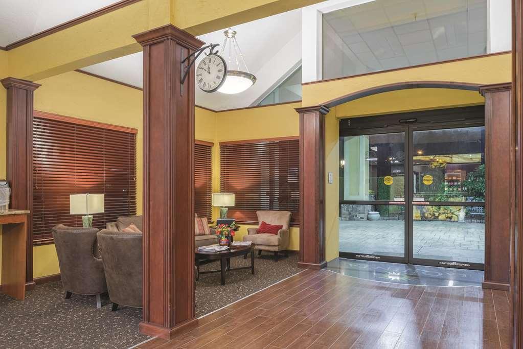 Best Western Plus Parkway Inn ويلسونفيل المظهر الخارجي الصورة