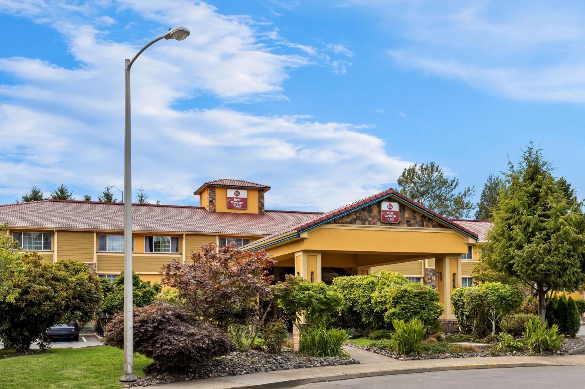 Best Western Plus Parkway Inn ويلسونفيل المظهر الخارجي الصورة