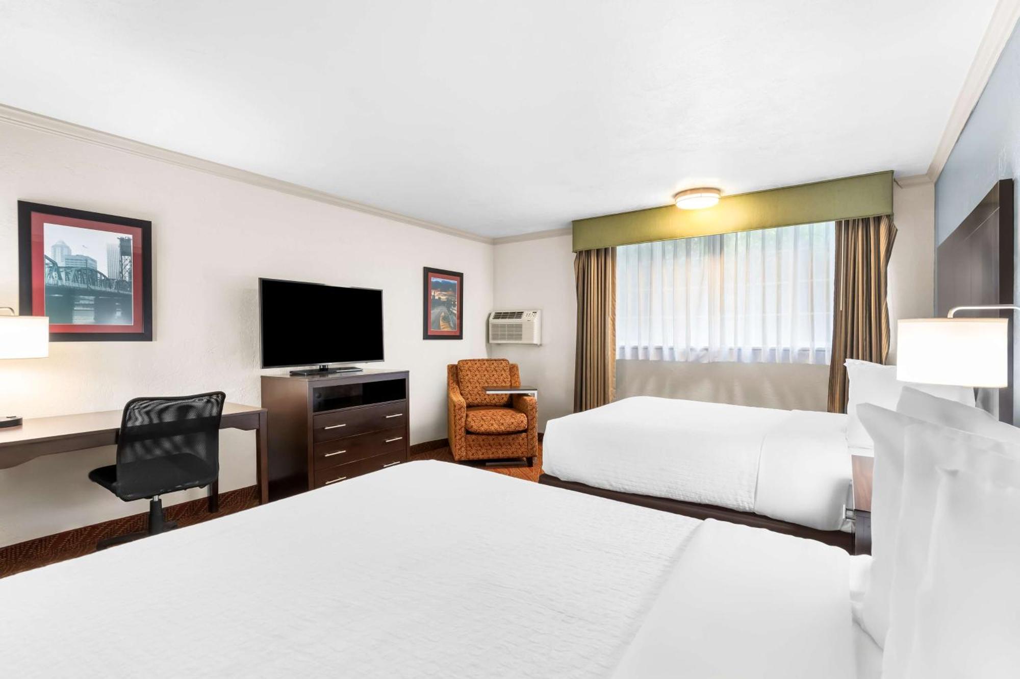 Best Western Plus Parkway Inn ويلسونفيل المظهر الخارجي الصورة