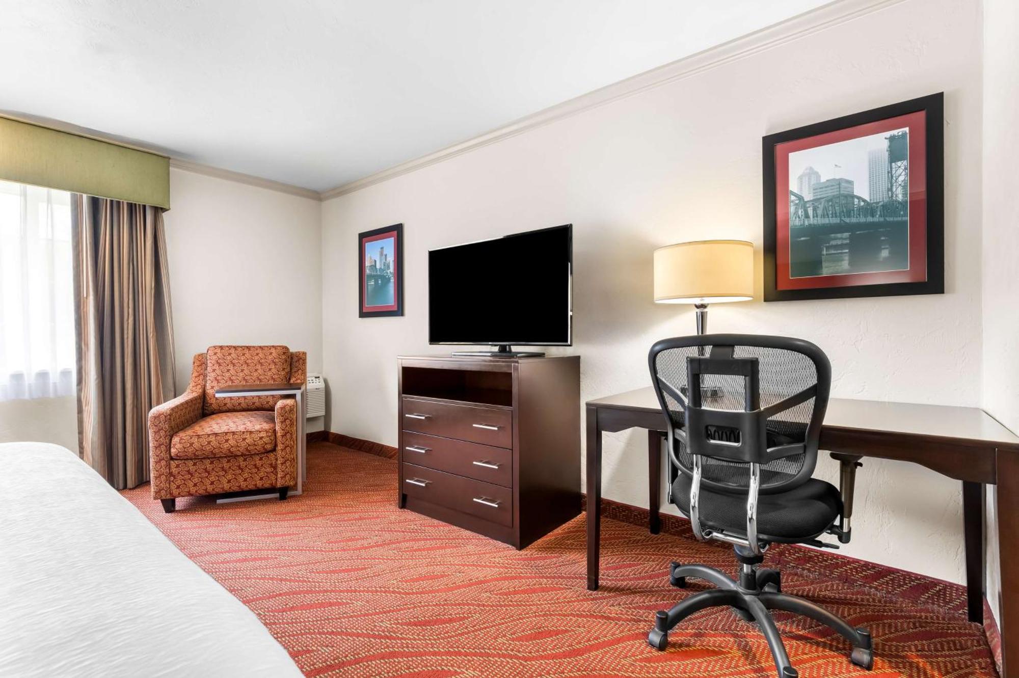 Best Western Plus Parkway Inn ويلسونفيل المظهر الخارجي الصورة